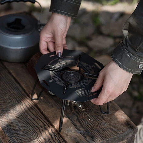 ShineTrip Réchaud De Camping Panneau Isolant Brûleur En Acier Inoxydable Bouclier Thermique Anti-Brûlure Conception Creuse Pour Camping En Plein Air Randonnée Randonnée,Modèle: Cobweb 6 ShineTrip Réchaud De Camping Panneau Isolant Brûleur En Acier Inoxydable Bouclier Thermique Anti-Brûlure Conception Creuse Pour Camping En Plein Air Randonnée Randonnée,Modèle: Cobweb – Image 4